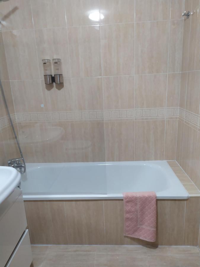 Apartamento Leyaros Ροκέτας ντε Μαρ Εξωτερικό φωτογραφία